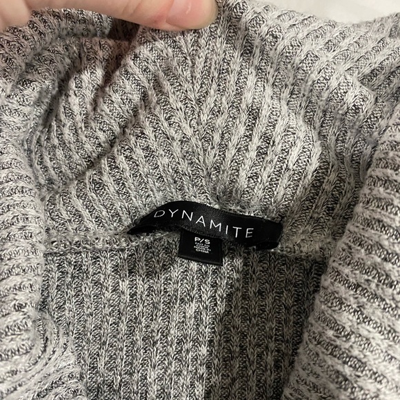 Dynamite turtle neck sweater - Picture 2 of 2